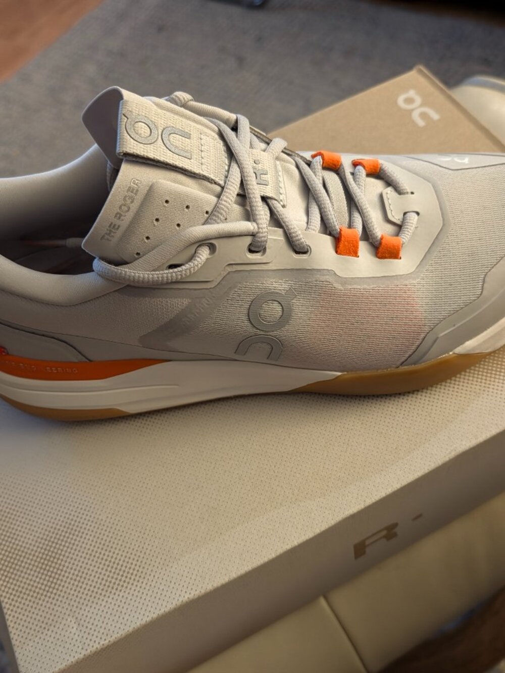 ON Cloud - The Roger Advantage Pro - Size 10